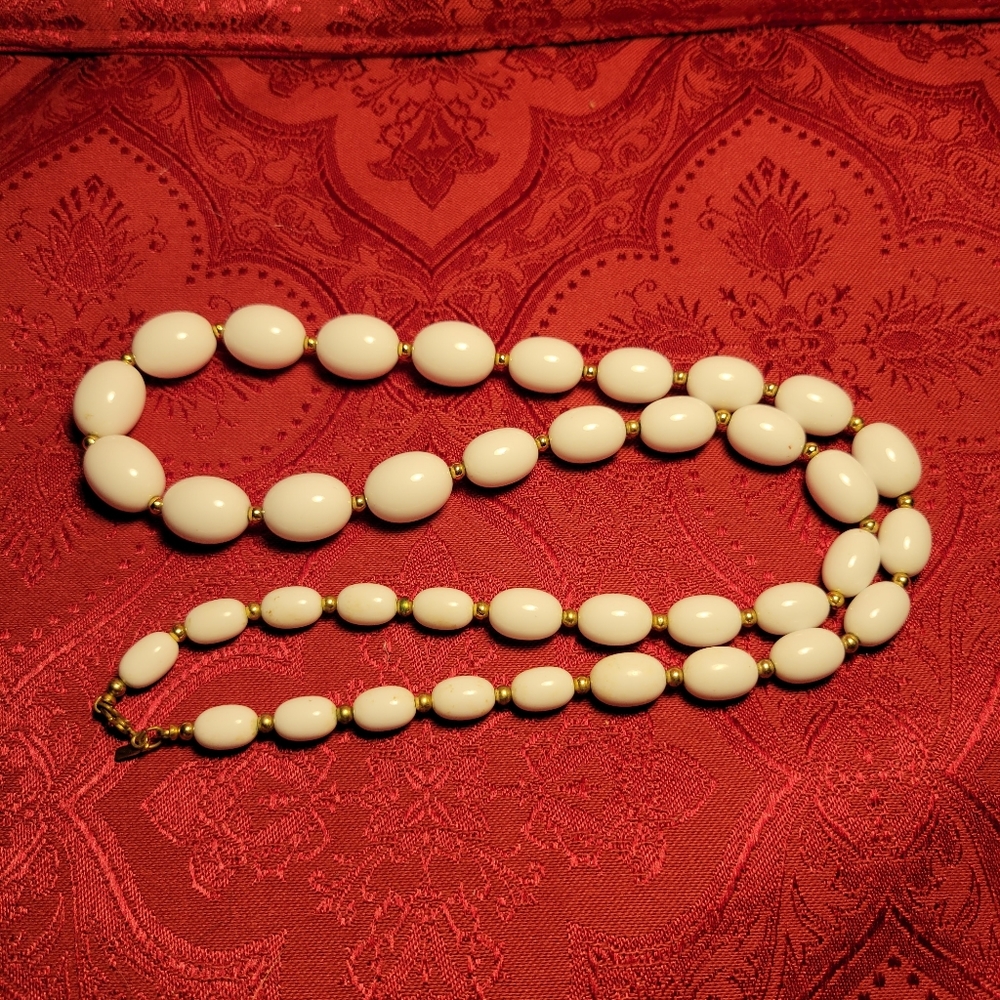 Vintage Monet Necklace